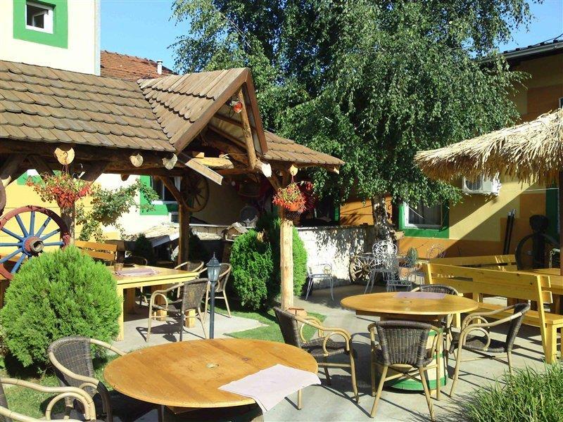 Gros Hotel - Leskovac Leskovac  Restaurace fotografie